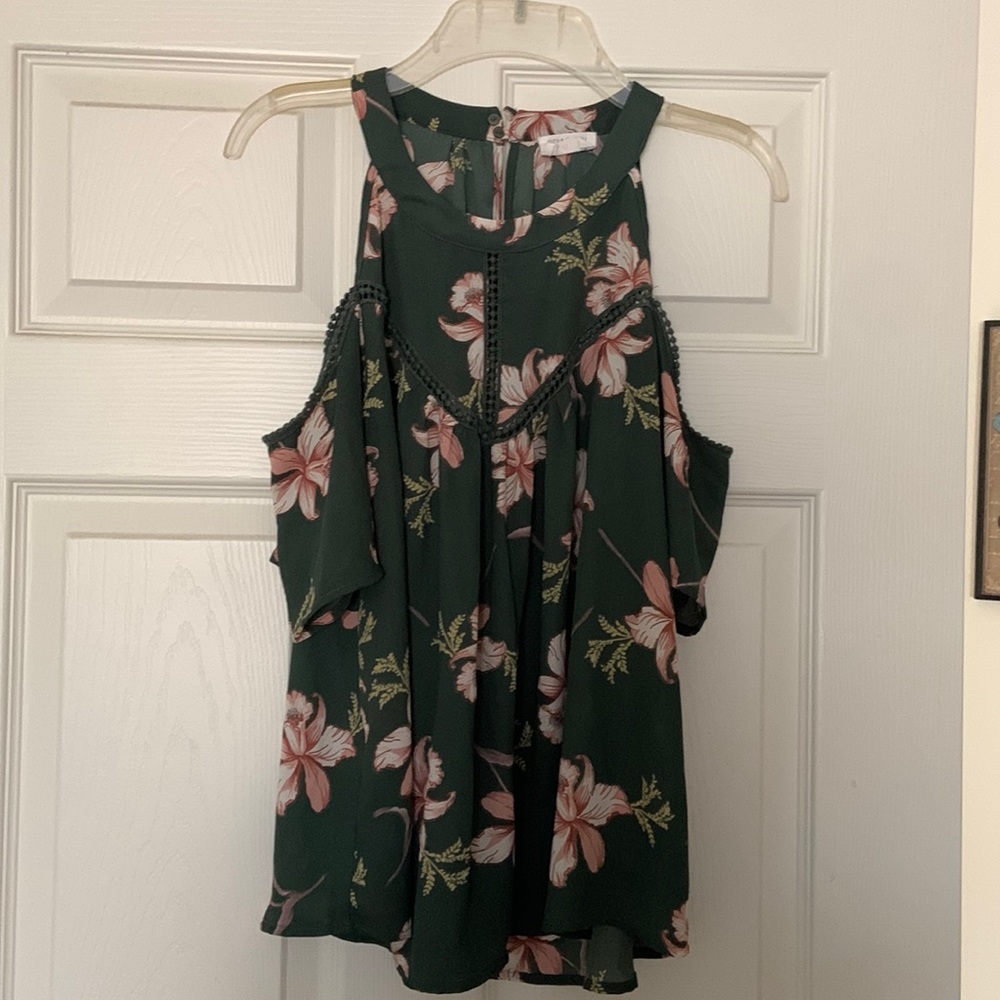 Cold Shoulder Flowy Top